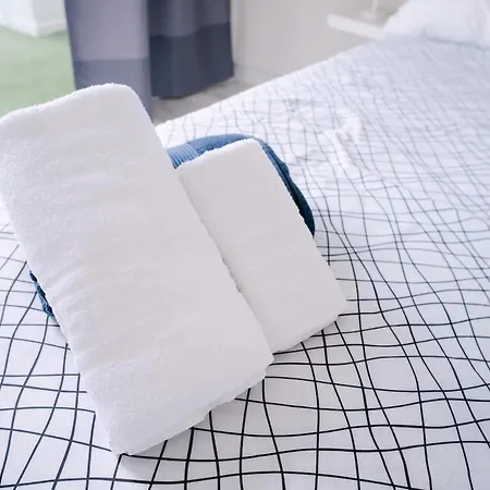 Puerto De La Cruz Con Terraza Y Piscina La Paz (Tenerife)